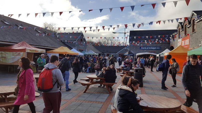 UL Student Life is the student representative body of UL. Its aim is to make life easier for student and enhance their university experience.